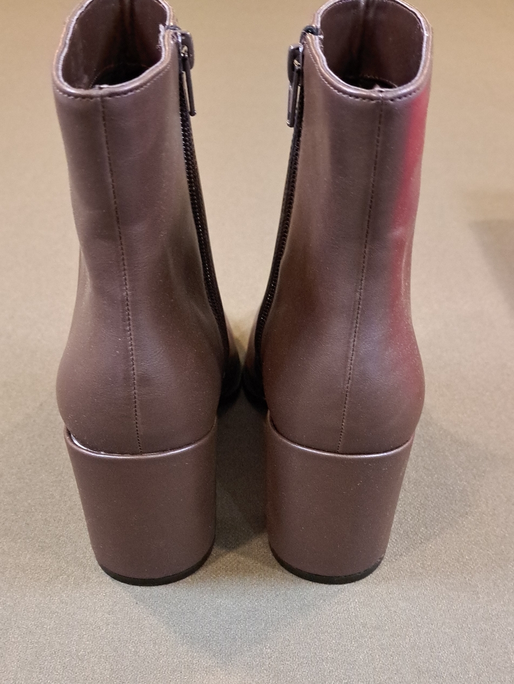 Kelly & Katie Meliza Bootie - Color: Brunette - Size: 8.5W - Picture 5 of 11
